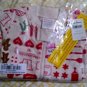 Hanna andersson zip sleeper get baking